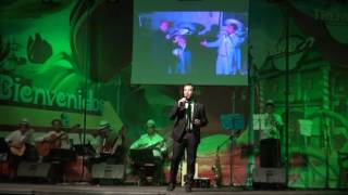 "LLEVO DOS BANDERAS", CARLOS SOLANS.