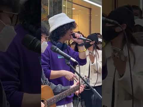 Mike 曾比特 我不如（busking 5.2.2023)