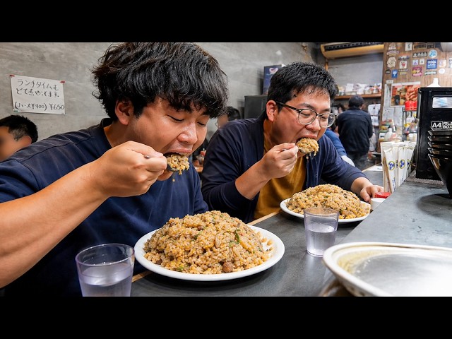 The Ultimate BIG Fried Rice Frenzy! This Chinese Diner, Which Has