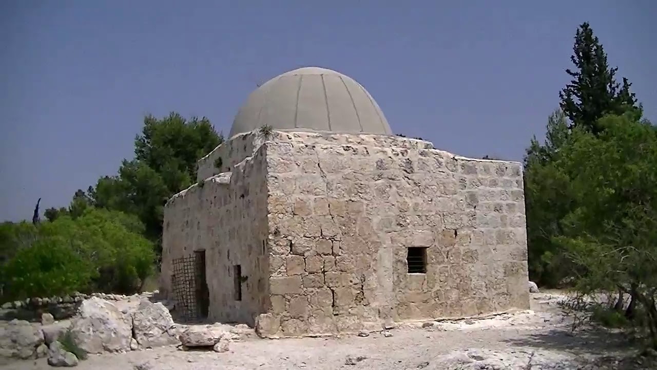 جولة في قرية عمواس