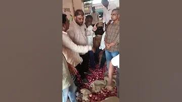 Solapur Apmc Market Yard Today Farming Market Shetkri Maharashtra Solapur Kanda Bajar Bhav 