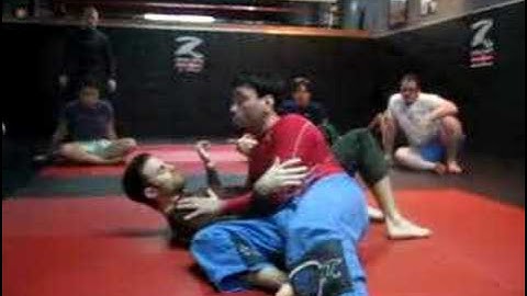 10th Planet Jiu Jitsu: Butterfly Guard Pass to Darce