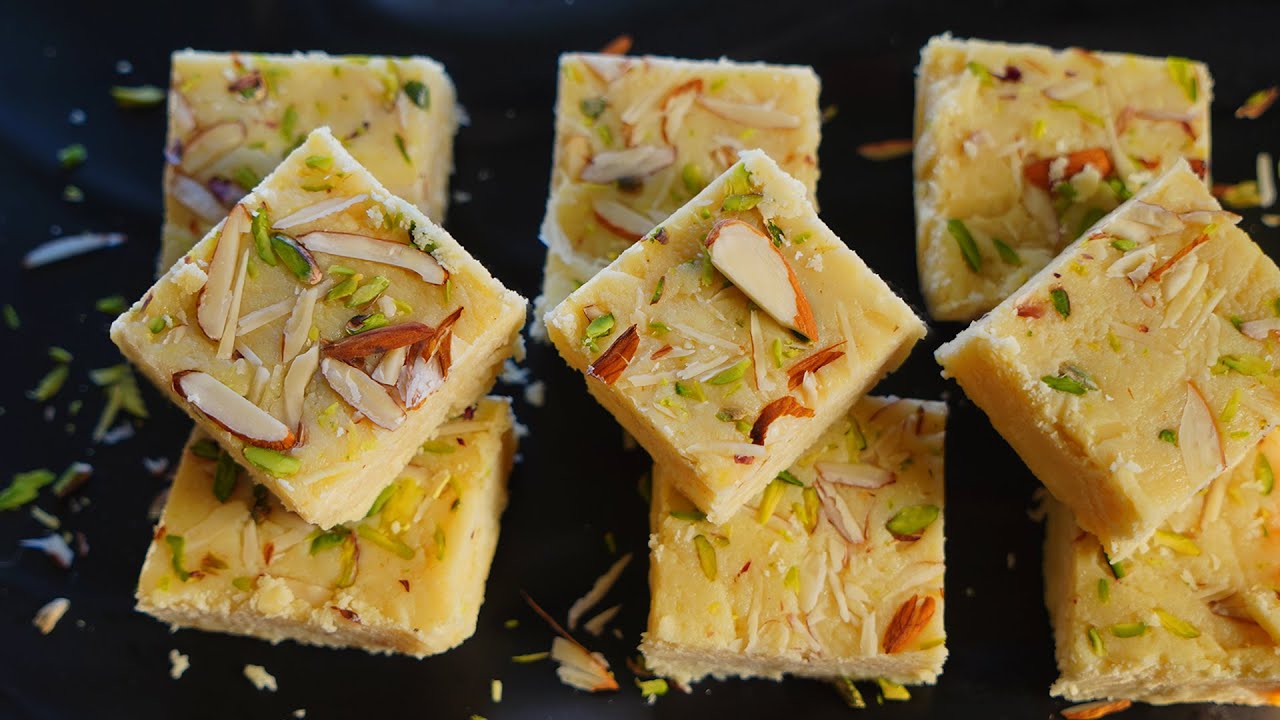 10 मिनट में बिना मावा, बिना दूध को घंटो उबाले बनाए झटपट खोया बर्फ़ी | Burfi Recipe | Taste Unfold