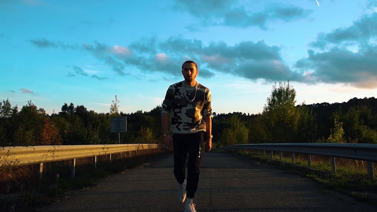 CARAPP - ESCALADE (clip officiel)