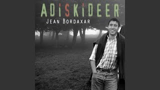 Vignette de la vidéo "Jean Bordaxar - Xiberotarren üsantxak"