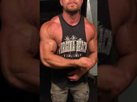 Muscle flex cocky MUSCLE ADDICTS