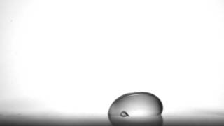 Droplet Impact on PDMS (Slow motion)