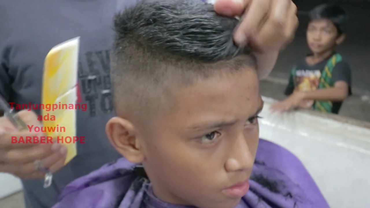  GAYA  RAMBUT  2021 YANG  PALING di Minati step by step 