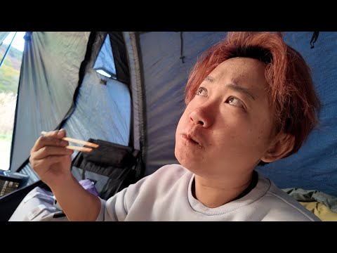野営地にてキャンプ　一人でツールームテントも建てられました