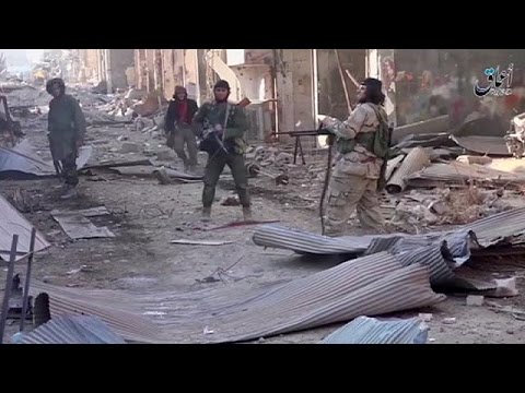 IŞİD Suriye'nin Deyrezor kentinde katliam yaptı