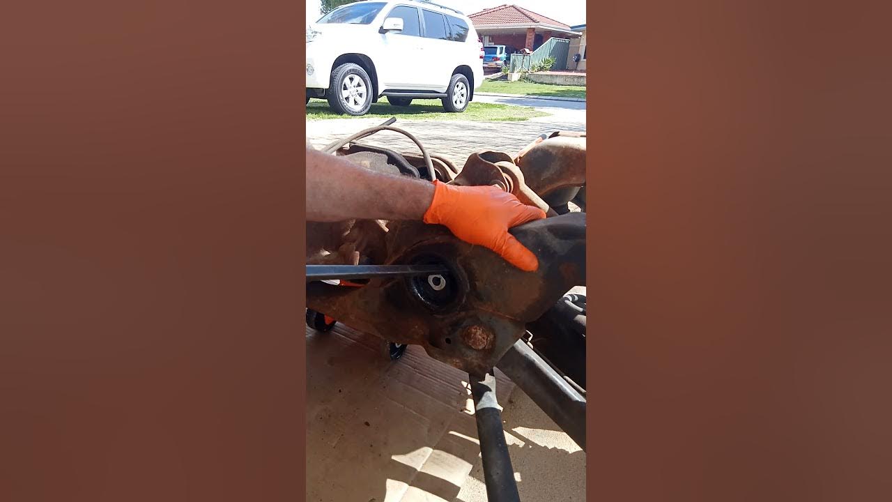 Ford Territory / Falcon rear diff bush removal in 4 minutes how to YouTube