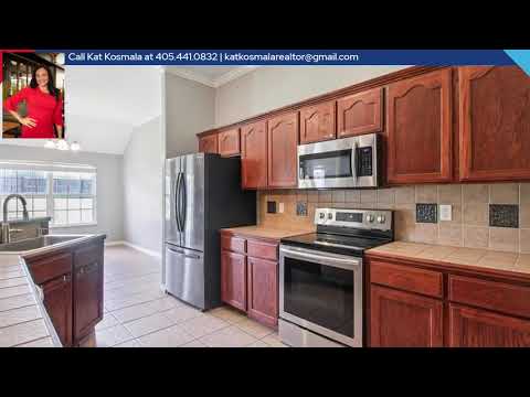 4605 Mackenzie Drive, Moore, OK home video tour