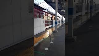 京急1500形1713編成　快特三崎口行き　京急川崎駅到着