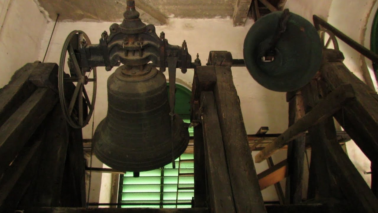 SZÉKESFEHÉRVÁR (H) - A Szent István bazilika: északi torony harangjai / Nordturmglocken