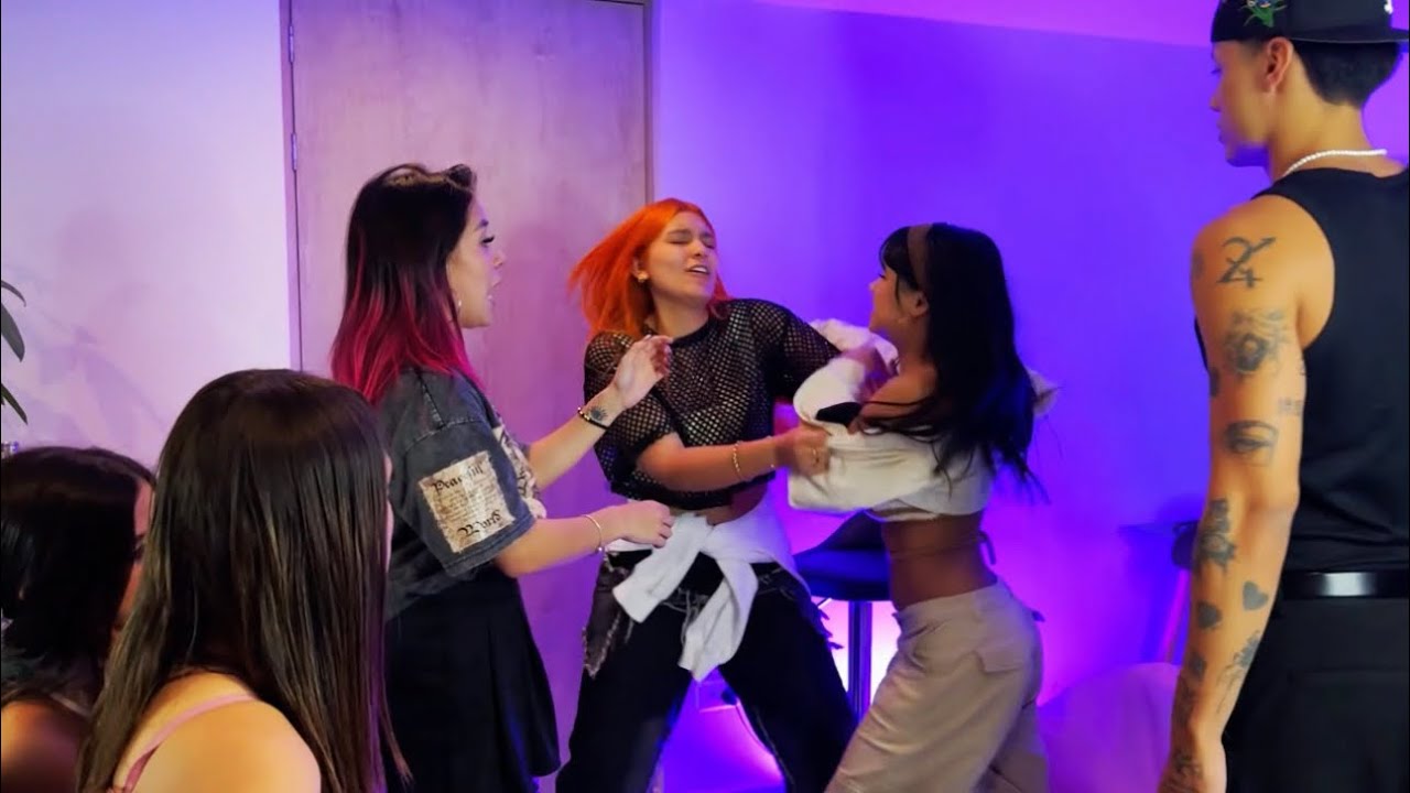 BROMA PESADA GOLP3O A MI AMIGA Y DESTRUYÓ SU CARQ 😱😭