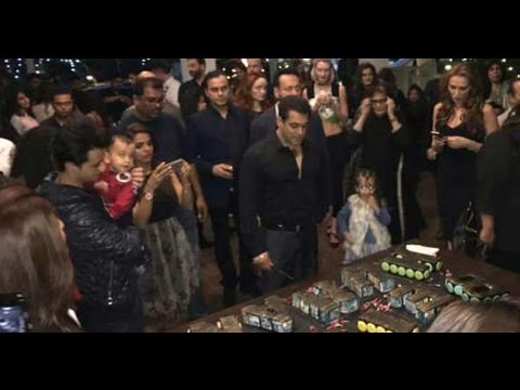 Salman Khan 51st Birthday Celebration | Panvel Farmhouse | Salman Khan Birthday Party 2016