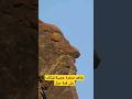 شاهد صخرة عجيبة تشكلت على قمة جبل تشبه راس انسان قناة من الطبيعة سلطنة عمان شاهد صخرة عجيبة تشكلت على قمة جبل تشبه راس انسان قناة من الطبيعة سلطنة عمان