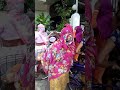 परिसर सील होने से नाराज कामकाजी महिलाएं पहुँची विधायक के घर