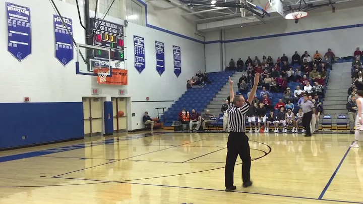 Watch Palmyra's Bryant Willis beat the first quart...