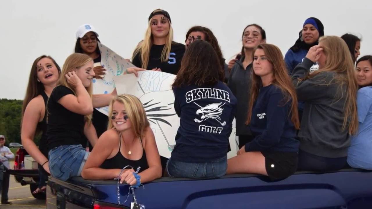 Skyline High School 2016 Parade YouTube