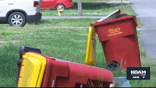 Pittsburg residents deal with trash service issues