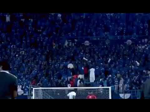 العب يا هلال جمهورك وراك