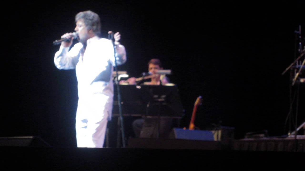 Dariush Eghbali Donyaye In Roozaye Man
