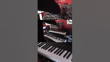 Mayer EMI MD900 XVA Desktop Synthesizer at Superbooth (2023)