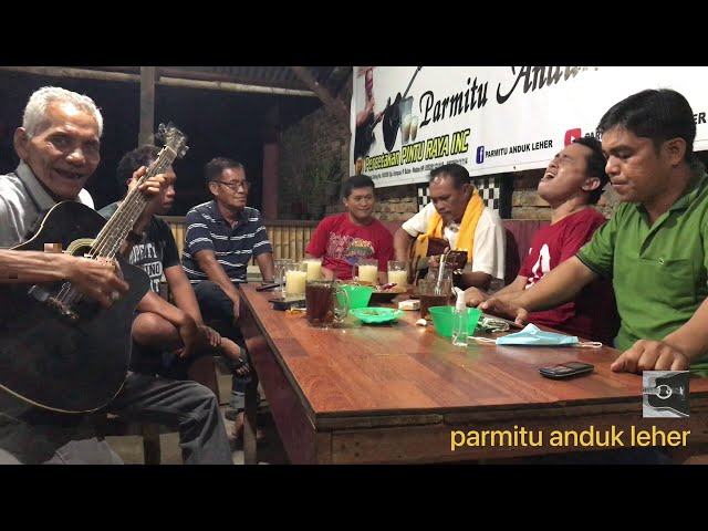 RINTO HARAHAP -SEANDAINYA AKU PUNYA SAYAP cover by parmitu anduk leher. class=