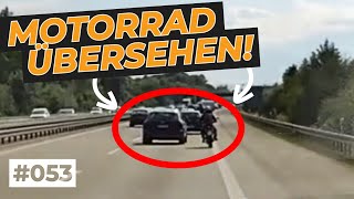 Motorrad auf Autobahn übersehen und Beinahe-Strandung auf Verkehrsinsel! 😬 | #GERMAN #DASHCAM | #053