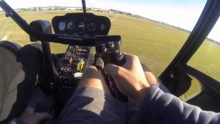 R22 hover manoeuvres - pirouette and turns about the mast