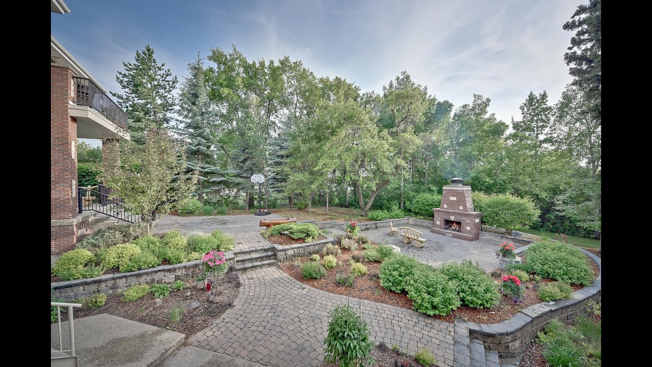 Unparalleled Luxury Estate in Brander Gardens Sotheby's International Realty Canada in Unparalleled Luxury Estate in Brander Gardens Sotheby's International Realty Canada in