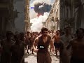 Kom je ook de AI-video's tegen die je meenemen in de geschiedenis? #vrtnwscheck #ai #history