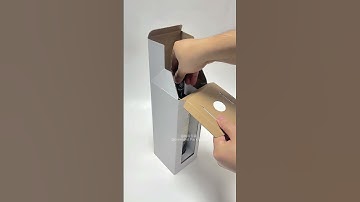 Packaging design for single bottles of red wine #sustainablesolutions #packagingdesign