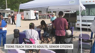 Teens to teach adults, seniors about technology as part of Pure Michigan Broadband program