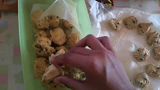 Buat Chocolate Chip Cookies The easiest cookie ever