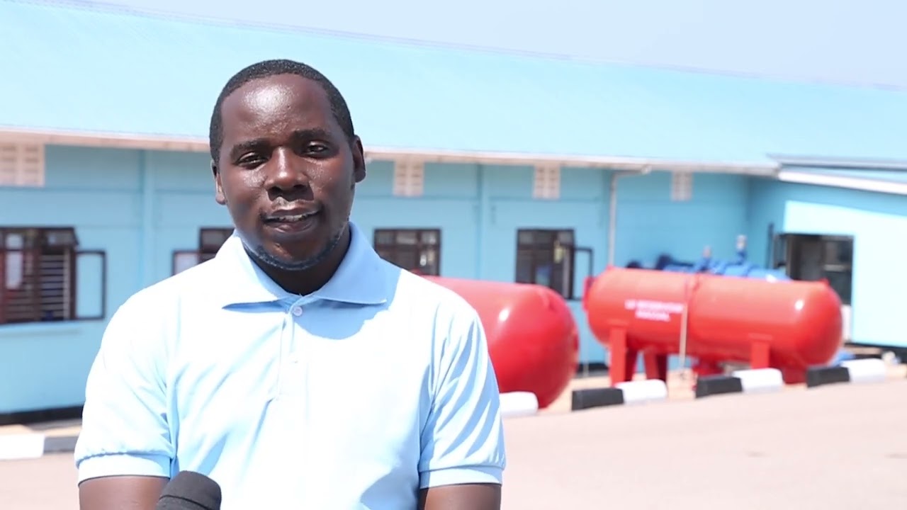 TAZAMA HISTORIA YA MRADI MKUBWA MAJI KIGOMA AMAN BEACH/MARAIS WATATU WAHUSIKA HADI KUKAMILIKA KWAKE.