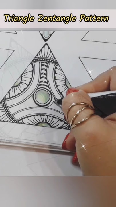 I really enjoy drawing triangle patterns ☺️ #zentangle #drawing # ...