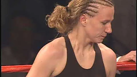 Brooke "No Mercy" Dierdorff-Millbr...  (4-0 3KO) V...