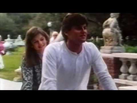 Sitara Sapna White Lawn - PTV Classics Ad 1985