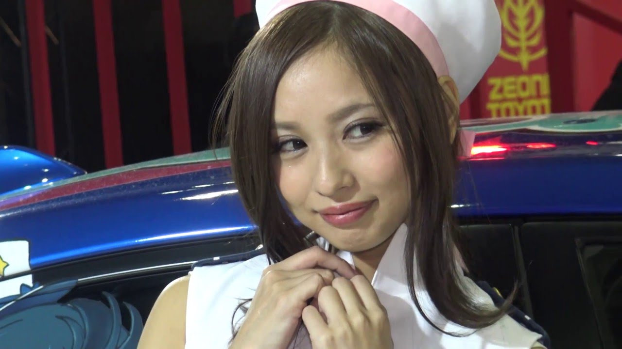 ベッキー エロ ベッキー似?」な美人コンパニオンを東京オートサロンで見つけた! - YouTube