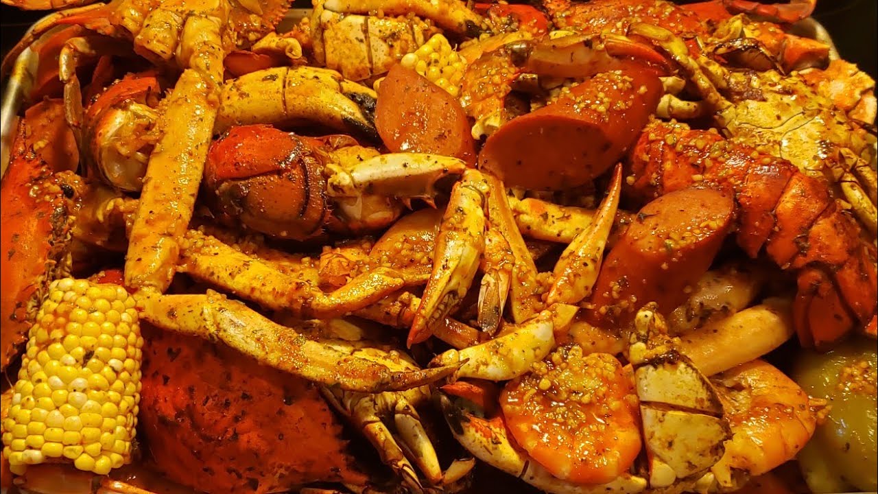 SEAFOOD BOIL IN A BAG - YouTube
