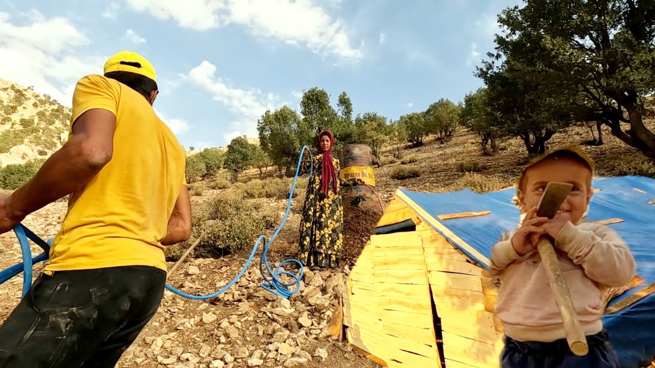Documentary about setting up a bathroom and kitchen water tank by a