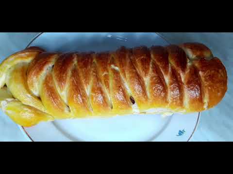 Video: How To Make Kulebyaka From Yeast Dough