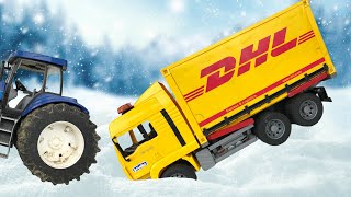 Mega Truck Snow Stuck! Tractor Heavy Haulage RC Car Transport Trucks, Tractors, Excavators
