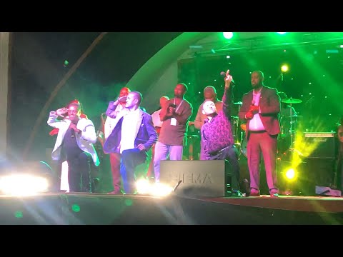 ምርጥ ኢትዮጵያዊ ሙዚቃ በምርጥ ዘፋኞች በምርጥ የመድረክ አቀራረብ በጣም ይደነቃል ግርማ ተፈራ ሞገስ መብራቱ ታደሰ በቀለ ካሣሁንእሸቱ