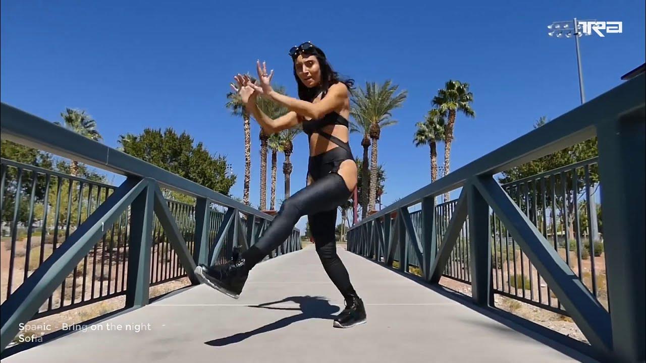 Melbourne bounce mix. Dj shuffle dance. Shuffle танец. Dj shuffle dance. Волкер стайл дэнс.