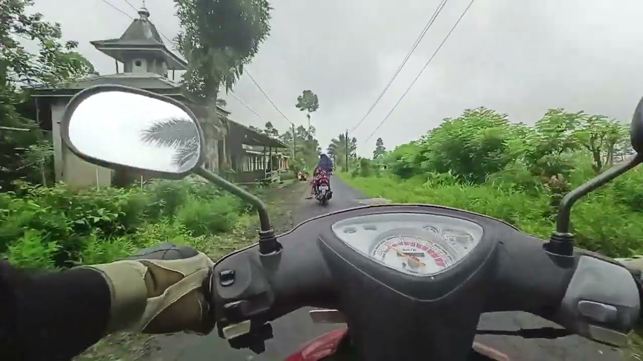 Kampung damai lereng gunung Semeru 