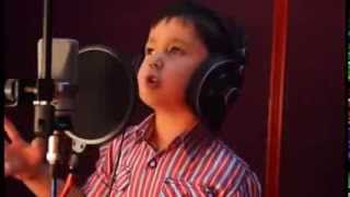 4 Yaşındaki Afgan Çocuğun Büyüleyen Sesi Resimi