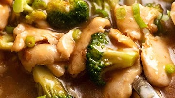 Chicken Broccoli Stir Fry (extra saucy!)